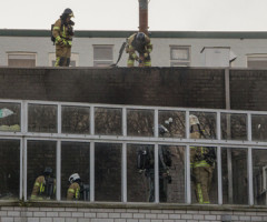 9 maart Grote brand op dak buitenschoolse opvang Rotterdam 9 maart Grote brand op dak buitenschoolse opvang Rotterdam