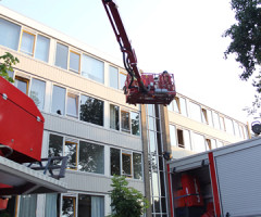 22 juli Middelbrand in portiekflat Vlaardingen 22 juli Middelbrand in portiekflat Vlaardingen