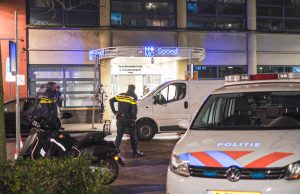 Slachtoffer steekpartij meldt zich bij de spoedeisende hulp HMC Westeinde Ziekenhuis Lijnbaan Den Haag