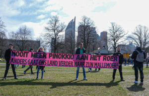 Twintig personen aangehouden bij demonstratie op Malieveld Den Haag