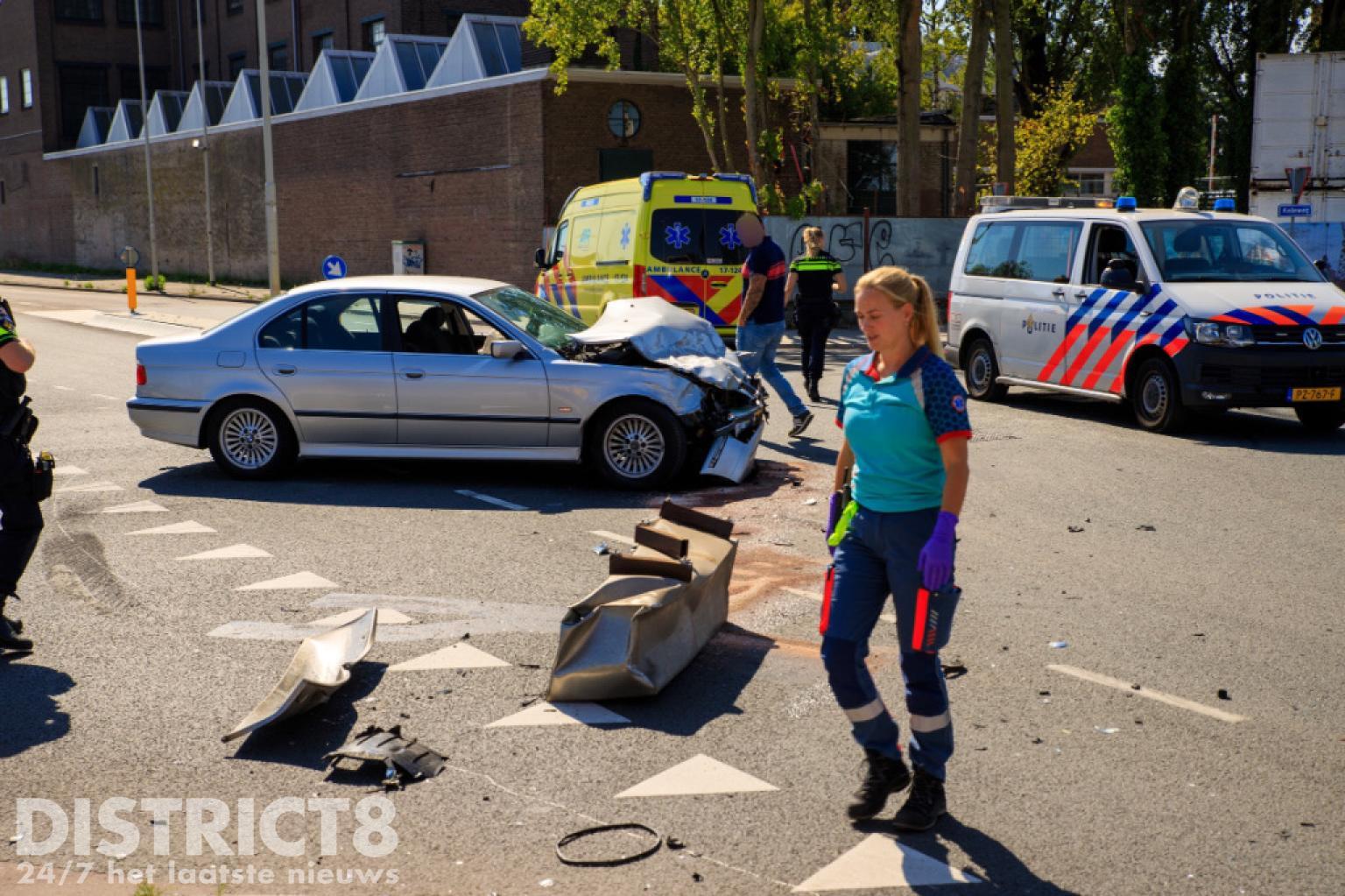 Vrachtwagen Gekanteld Na Aanrijding Keileweg Rotterdam - District8.net