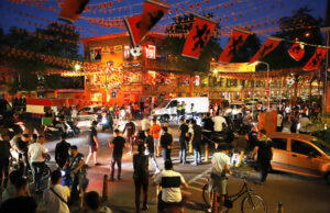 Politie moet ingrijpen nadat feeststemming omslaat na gewonnen voetbalwedstrijd in Den Haag