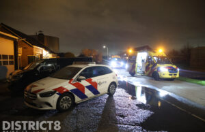Twee slachtoffers bij steekpartij in woning; woning doorzocht, dader niet aangetroffen Perzikenlaan ‘s-Gravenzande