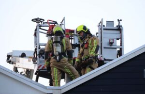 Brandweer rukt uit voor schoorsteenbrand Churchilllaan Delft
