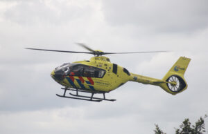 Persoon overleden bij eenzijdig ongeval op parkeerplaats begraafplaats Oudeweg Nootdorp