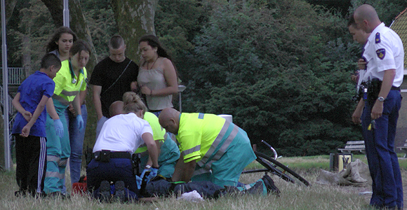 14-jarige mishandeld en beroofd van zijn GSM Surinamestraat