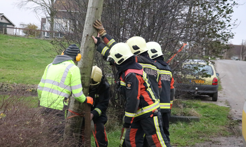 16-11-20-prio-2-stormschade-tempeldijk-reeuwijk-37