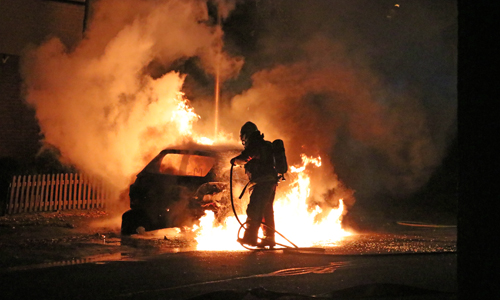 16-11-25-prio-1-voertuigbrand-wilhelmina-van-pruisenlaan-gouda-25