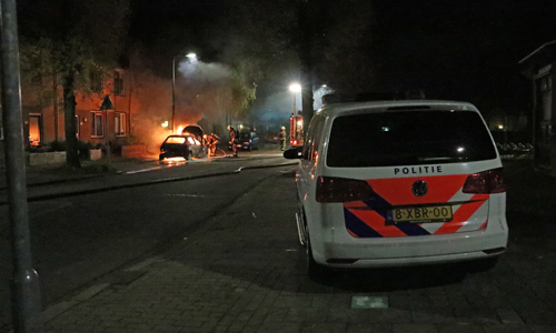 16-11-25-prio-1-voertuigbrand-wilhelmina-van-pruisenlaan-gouda-41