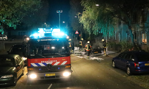 16-11-25-prio-1-voertuigbrand-wilhelmina-van-pruisenlaan-gouda-71