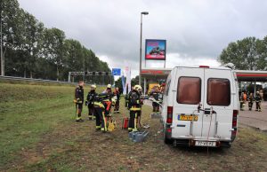 Klein brandje in caravan bij Total tankstation A12 Reeuwijk