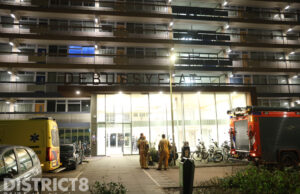 Brand in woning op de 9de etage van flat Debussystraat Delft