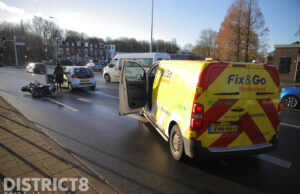 Motorrijder onderuit door gladheid Lozerlaan Den Haag