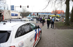Voetgangster aangereden door scooter Troelstrakade Den Haag