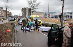 Twee voetgangers gewond na botsing met auto Denemarkenlaan Zoetermeer