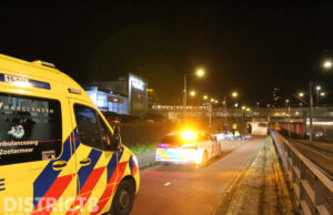 Twee scooters botsen op elkaar Laan van Leidschenveen Den Haag
