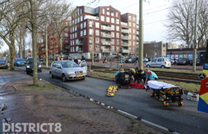 Voetgangster gewond bij aanrijding met auto Oude Haagweg Den Haag