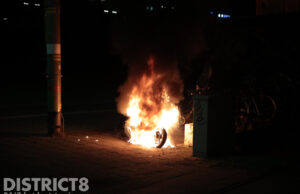 Geparkeerde deelscooter gaat in vlammen op Hildebrandplein Den Haag