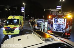Gewonden na frontale aanrijding op kruising Dedemsvaartweg Den Haag