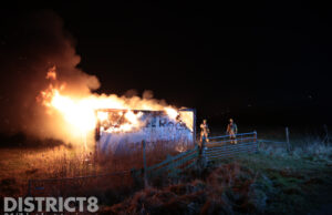 Reclamecontainer gaat in vlammen op Schrepelpad Den Haag
