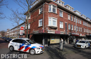 Politie doet onderzoek na diefstal uit telefoonwinkel Dierenselaan Den Haag