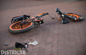 Fatbike breekt in tweeën bij aanrijding met auto Almeloplein Den Haag