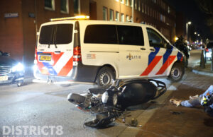 Scooterrijder gewond na botsing met afslaande automobilist Hoefkade Den Haag