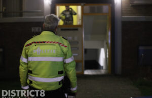 Brandweer ventileert woning na gaslekkage Jonkersdreef Den Haag