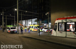 Gewonde bij steekpartij voor Centraal Station Rijnstraat Den Haag