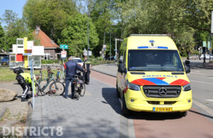 Fietser gewond na aanrijding met andere fietser Schoemakerstraat Delft