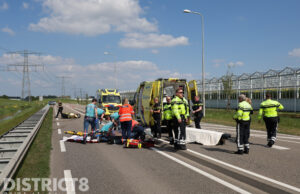 Motorrijder gaat onderuit en raakt zwaargewond De Westlandroute (N222) Naaldwijk