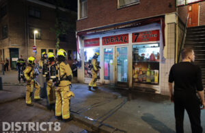 Brandstichting bij supermarkt; flinke schade als gevolg Dierenselaan Den Haag