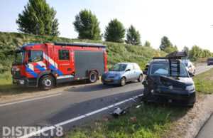 Veel schade na kop-staart aanrijding N470 Delfgauw