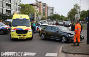 Twee personen nagekeken na aanrijding tussen twee auto’s Generaal Spoorlaan Rijswijk