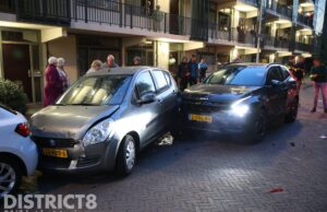 Verdachte rijdt tijdens achtervolging in op agenten, waarschuwingsschot gelost bij aanhouding Beethovenlaan Delft