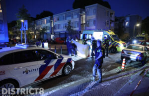 Slachtoffer overleden na schietpartij op straat Zwartsluisstraat Den Haag