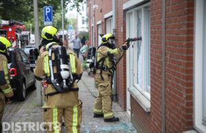 Woning vol rook door vergeten pannetje op het vuur Delftselaan Den Haag