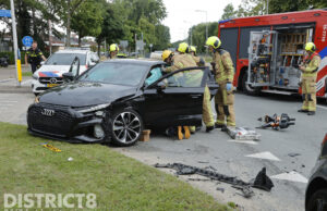 Gewonden na botsing tussen twee automobilisten Poeldijkseweg Wateringen