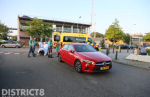 Scooterrijder gewond bij aanrijding Zichtenburglaan Den Haag
