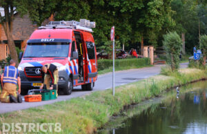 Scooterrijder raakt te water; twee personen gewond Noordeindseweg Delfgauw