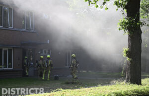 Veel rook bij brand in woning Parnassia Monsterseweg Den Haag