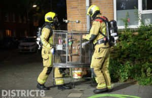 Meerdere huisdieren gered bij keukenbrand De la Reyweg Den Haag