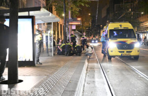 Vrouw in handboeien naar ziekenhuis na nachtelijk incident Spui Den Haag
