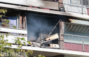 Grote brand in flatwoning na explosie Ocarinalaan Rijswijk