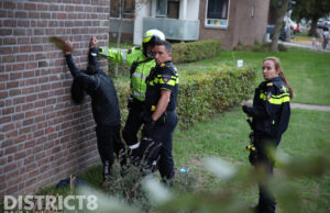 Vier aanhoudingen en gewonde na grote vechtpartij Remmersteinstraat Den Haag