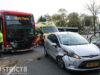 Auto komt in botsing met lijnbus Erasmusweg Den Haag