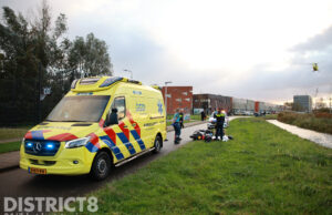 Scooterrijder gewond na eenzijdig ongeval Landbouwpad Delft