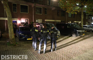 Man zwaait met vuurwapen uit raam tijdens burenruzie Henri Duparcplantsoen Den Haag