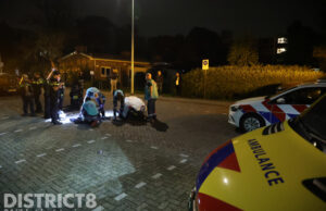 Dronken motorrijder zonder helm zwaargewond na val Zuidwoldestraat Den Haag