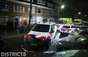 Twee zwaargewonden en aanhoudingen bij steekincident in woning Marktweg Den Haag